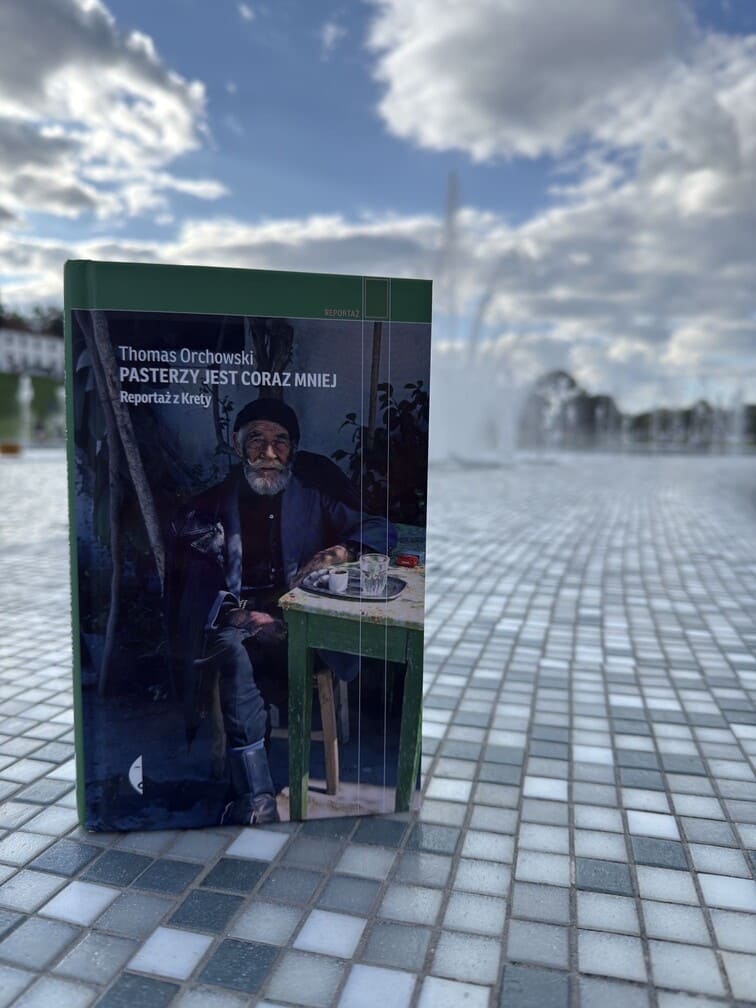 Okładka książki "Pasterzy jest coraz mniej" Thomas Orchowski