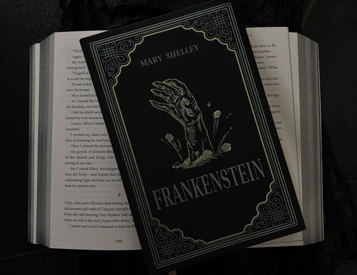 Okładka książki "Frankenstein" Mary Shelley