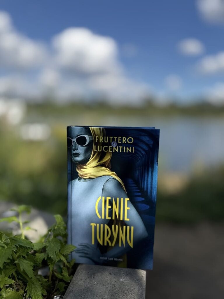 Okładka książki "Cienie Turynu" Fruttero i Lucentini